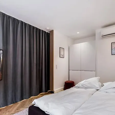 Cherryy Apartment